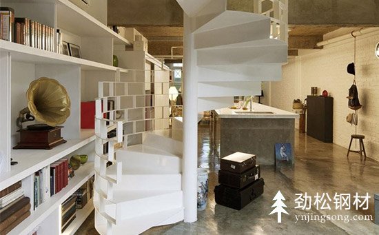 原來(lái)家用小戶型旋轉(zhuǎn)樓梯也可以這樣設(shè)計(jì)制作